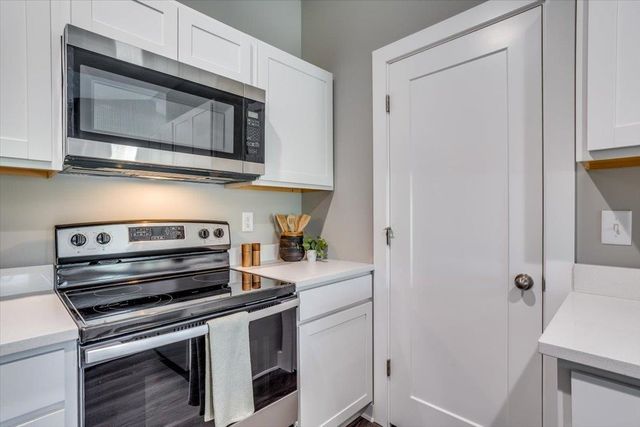 3333 E Thunder Street, Wichita, KS 67219