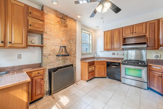 5012 4th AVENUE, Kenosha, WI 53140