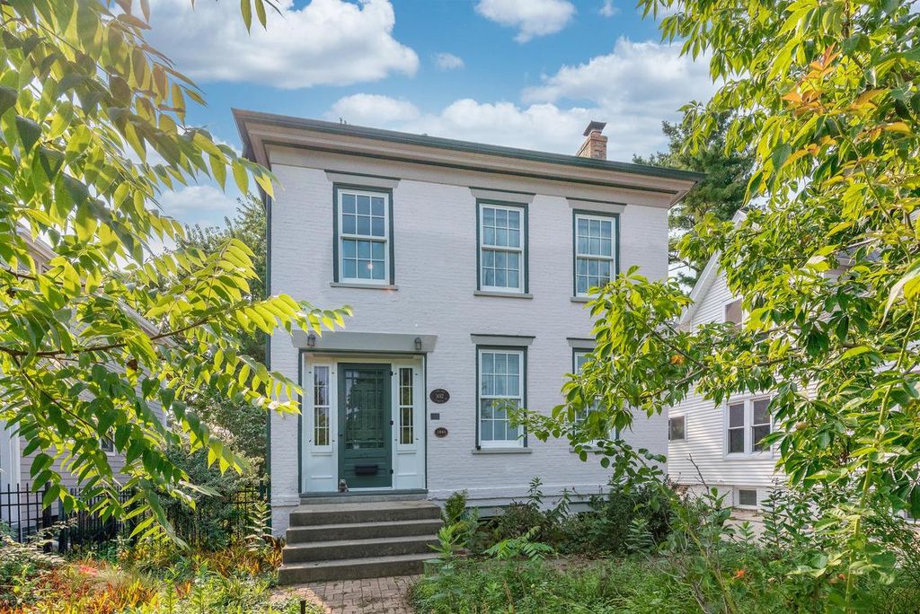 5012 4th AVENUE, Kenosha, WI 53140
