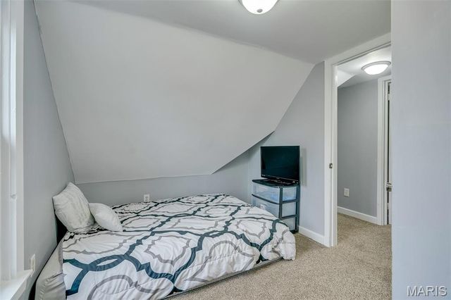 802 N Church Street, Belleville, IL 62220