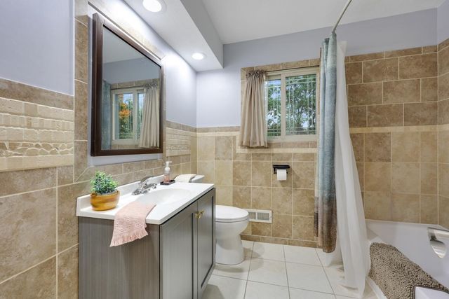 708 Holland Lane NE, Spring Lake Park, MN 55432