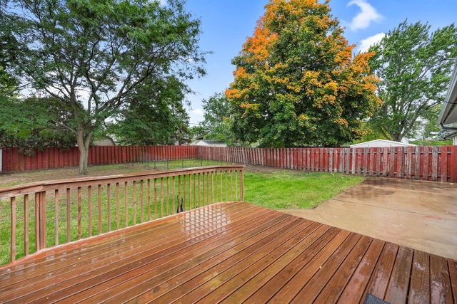 708 Holland Lane NE, Spring Lake Park, MN 55432