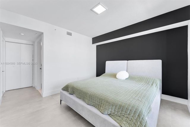 300 Sunny Isles Blvd 4-1603, Sunny Isles Beach, FL 33160