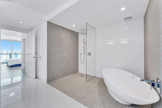 300 Sunny Isles Blvd 4-1603, Sunny Isles Beach, FL 33160