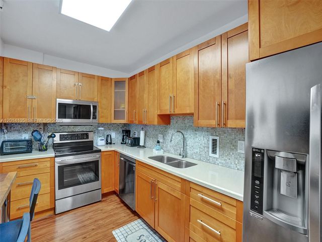 3901 S Ocean Dr 6V, Hollywood, FL 33019