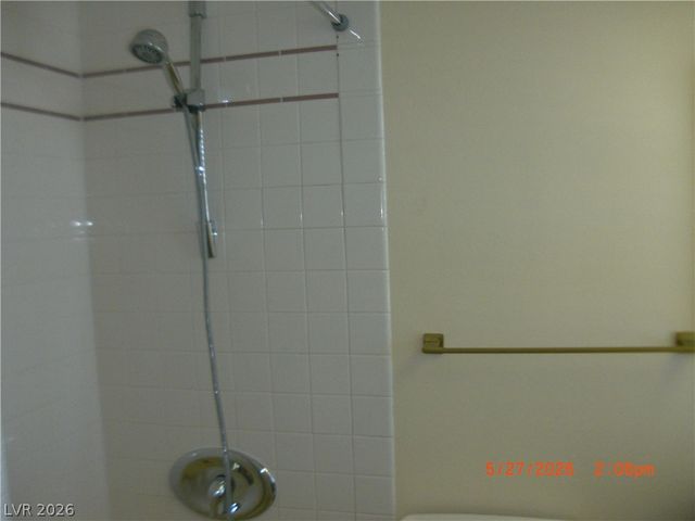 1112 Tam O Shanter, Las Vegas, NV 89109