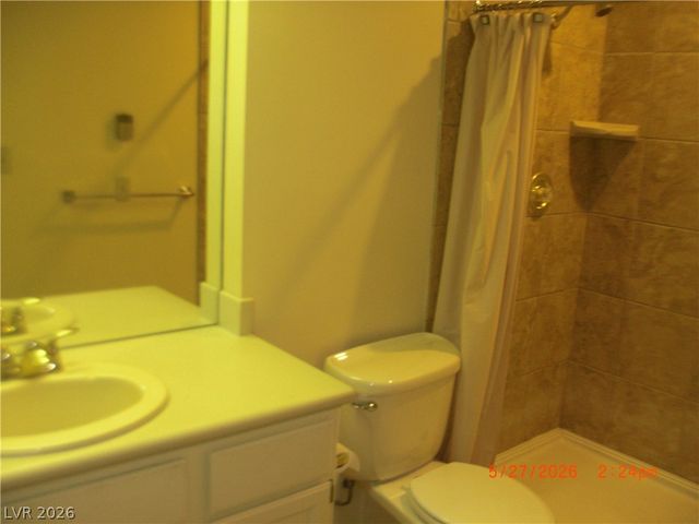 1112 Tam O Shanter, Las Vegas, NV 89109