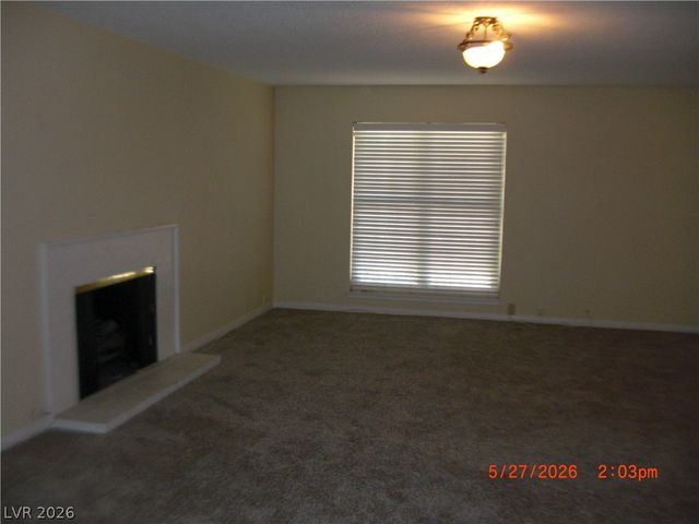 1112 Tam O Shanter, Las Vegas, NV 89109