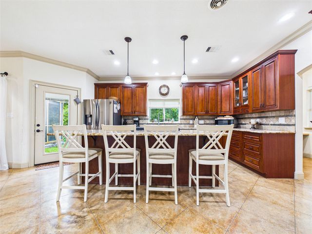 13400 Mount Vernon Street, Santa Fe, TX 77510