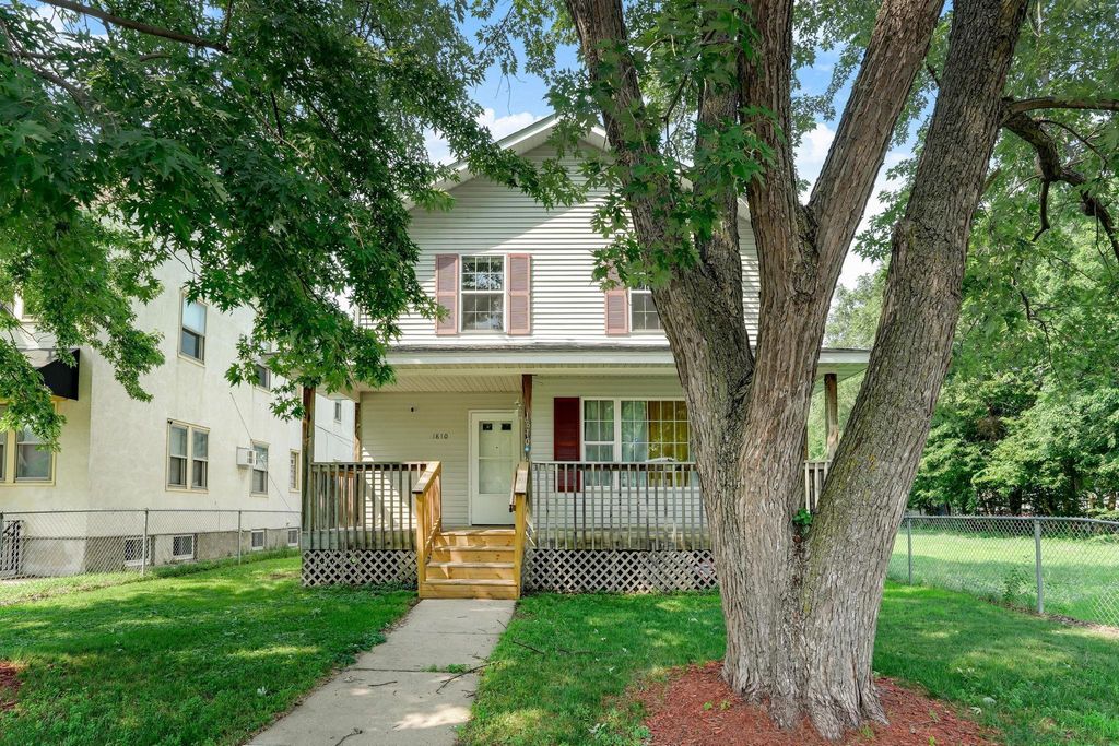 1810 44th Avenue N, Minneapolis, MN 55412