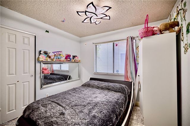 6669 Pleasant Plains Way, Las Vegas, NV 89108