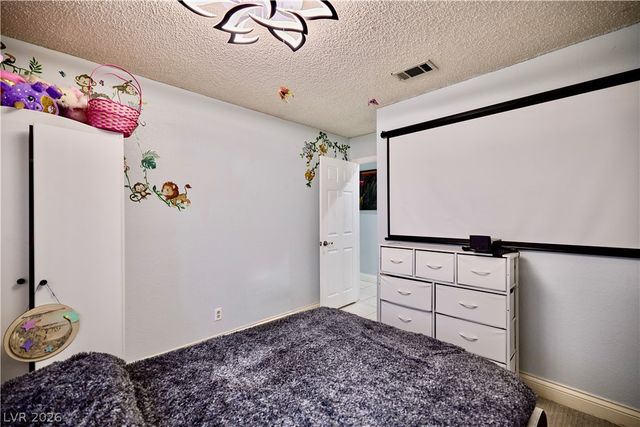 6669 Pleasant Plains Way, Las Vegas, NV 89108