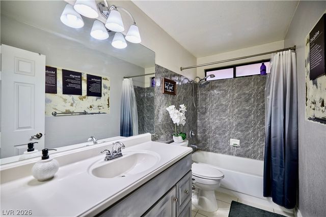 6669 Pleasant Plains Way, Las Vegas, NV 89108