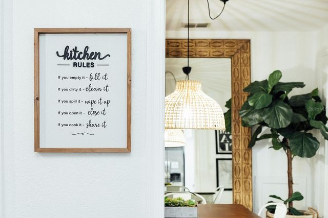 4613 S MACDILL AVENUE, Tampa, FL 33611