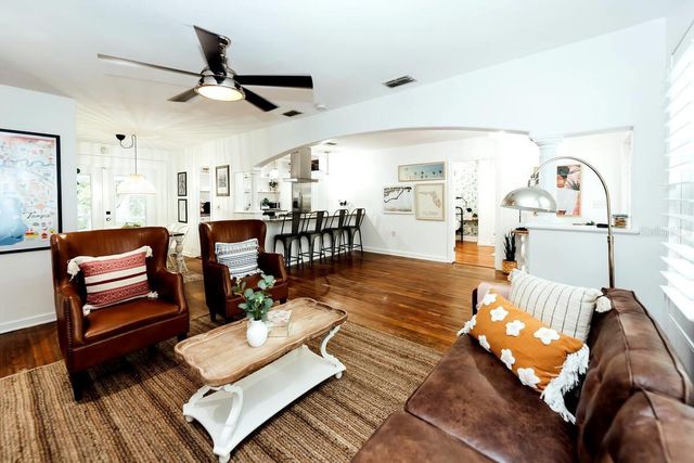 4613 S MACDILL AVENUE, Tampa, FL 33611