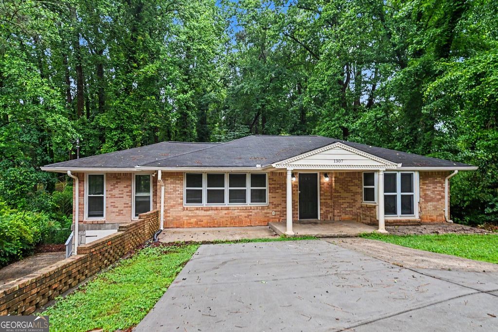 1307 Richard Road, Decatur, GA 30032
