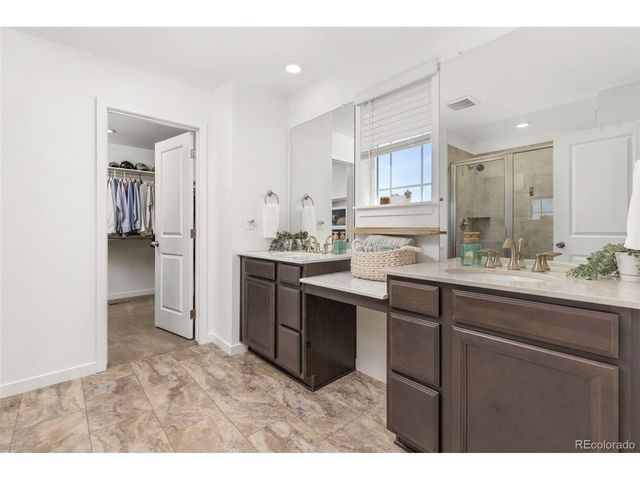 4084 Chasm Lake Dr, Loveland, CO 80538