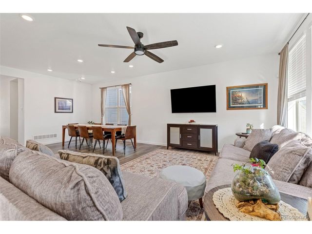 4084 Chasm Lake Dr, Loveland, CO 80538