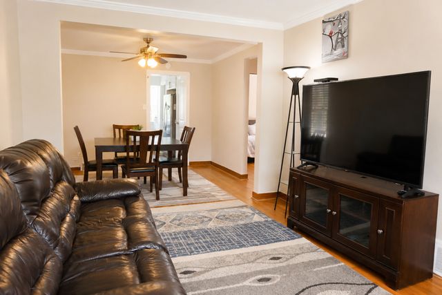 4158 W 59th Street, Chicago, IL 60629