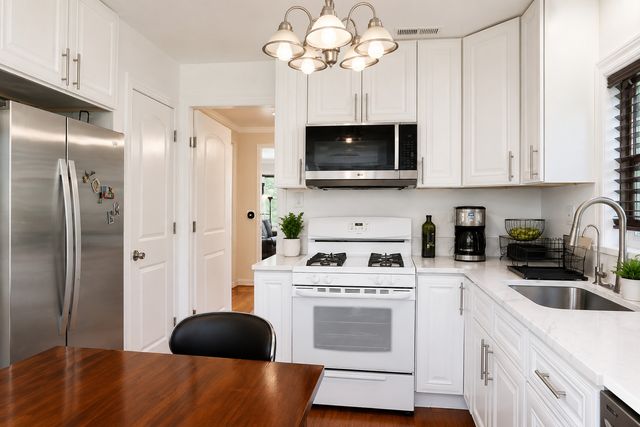 4158 W 59th Street, Chicago, IL 60629