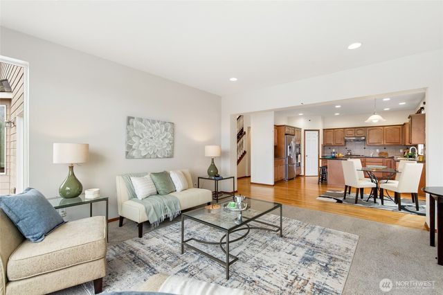 5907 77th Drive NE, Marysville, WA 98270