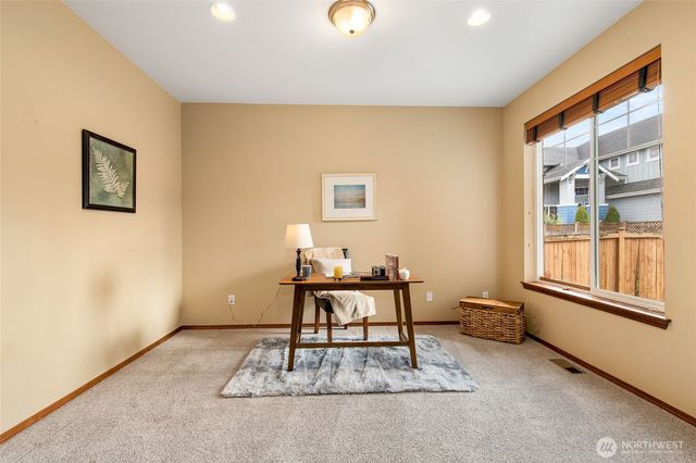 5907 77th Drive NE, Marysville, WA 98270