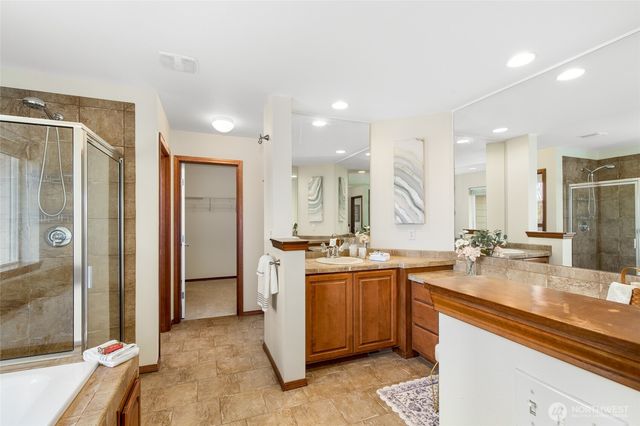 5907 77th Drive NE, Marysville, WA 98270