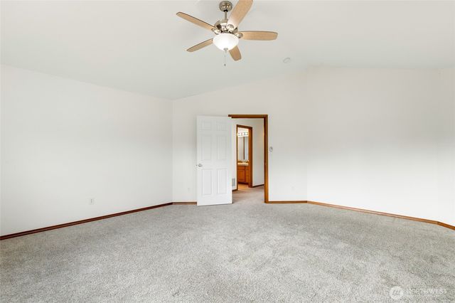 5907 77th Drive NE, Marysville, WA 98270