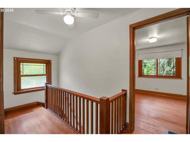 15114 Nw CORNELIUS PASS Rd, Portland, OR 97231