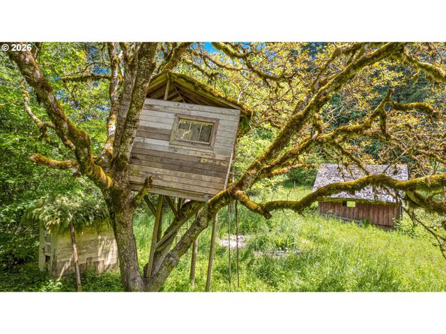 15114 Nw CORNELIUS PASS Rd, Portland, OR 97231