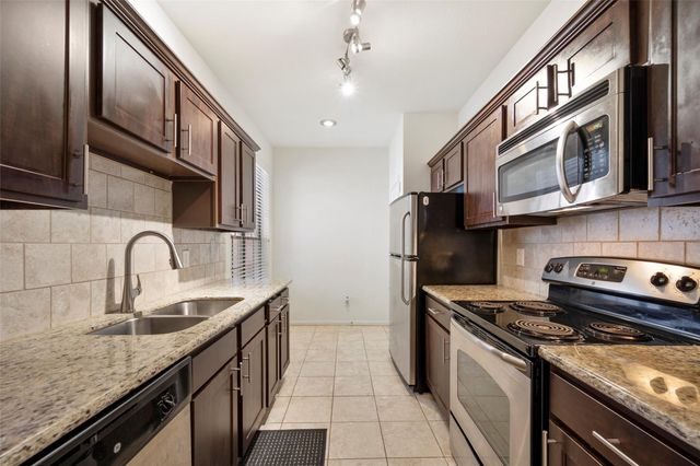2255 Braeswood Park Drive 184, Houston, TX 77030