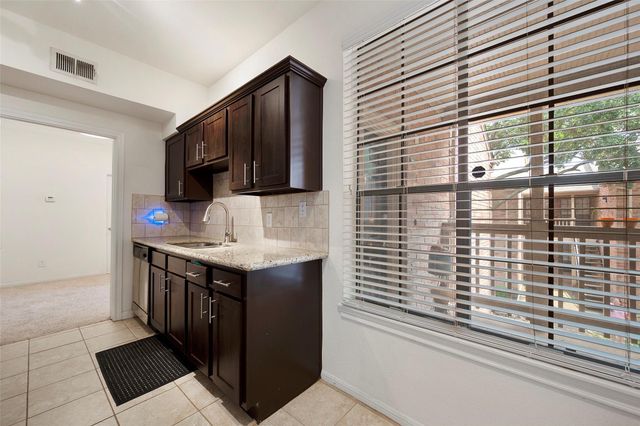 2255 Braeswood Park Drive 184, Houston, TX 77030