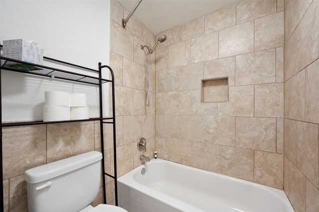 2255 Braeswood Park Drive 184, Houston, TX 77030