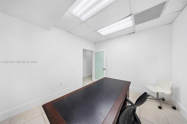 5401 Collins Ave CU-9, Miami Beach, FL 33140