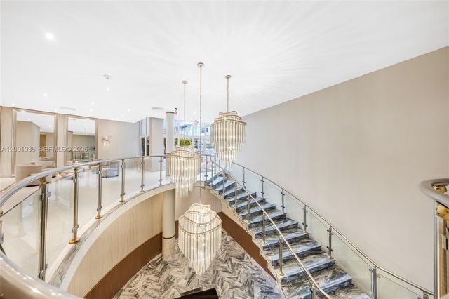 5401 Collins Ave CU-9, Miami Beach, FL 33140