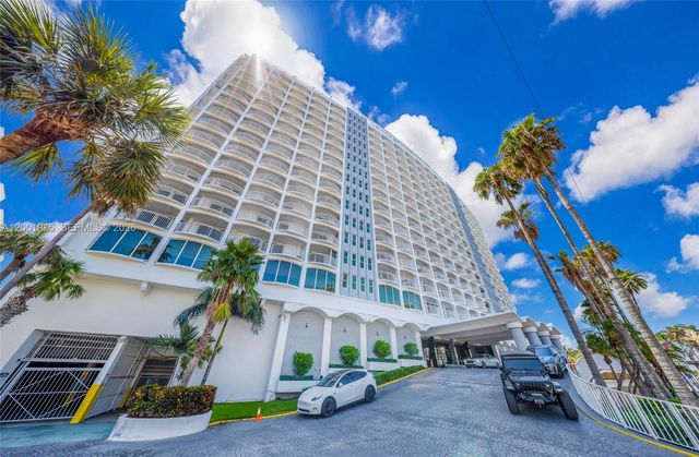 5401 Collins Ave CU-9, Miami Beach, FL 33140