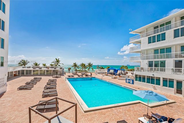 5401 Collins Ave CU-9, Miami Beach, FL 33140