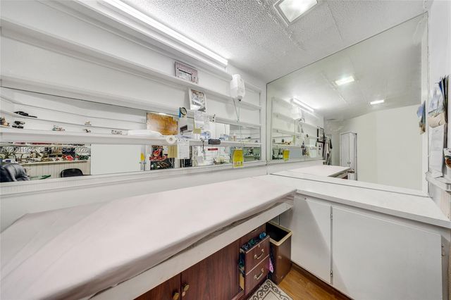 5401 Collins Ave CU-9, Miami Beach, FL 33140