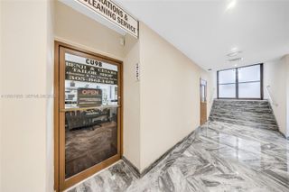 5401 Collins Ave CU-9, Miami Beach, FL 33140