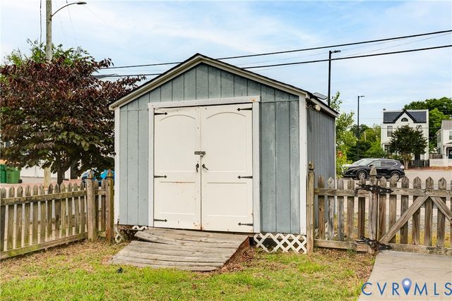 900 N 26th St, Richmond, VA 23223