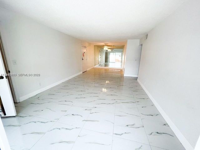 6395 Bay Club Dr 4, Fort Lauderdale, FL 33308