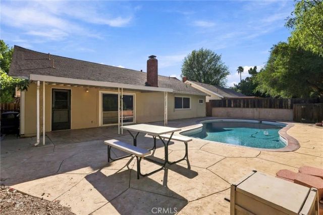 24107 Highlander, West Hills, CA 91307