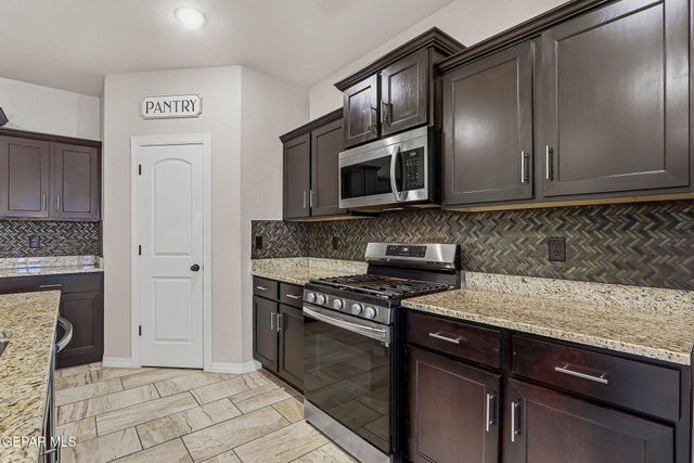 14521 ADRIAN CHAVEZ Drive, El Paso, TX 79938