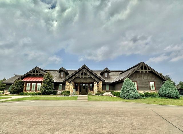 137 Whispering Pine Drive, Gordonville, TX 76245