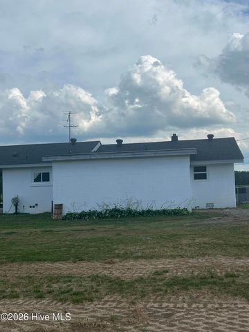 8857 Robbins Road, Rocky Mount, NC 27803