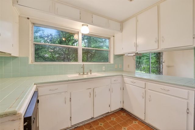 4510 Kinglet, Houston, TX 77035