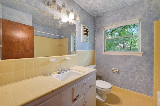 4510 Kinglet, Houston, TX 77035