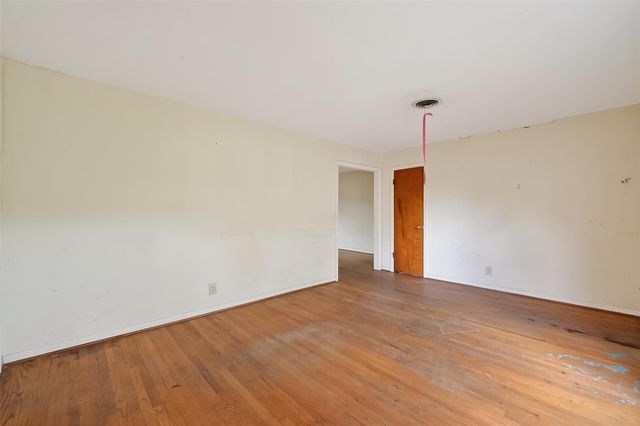 4510 Kinglet, Houston, TX 77035