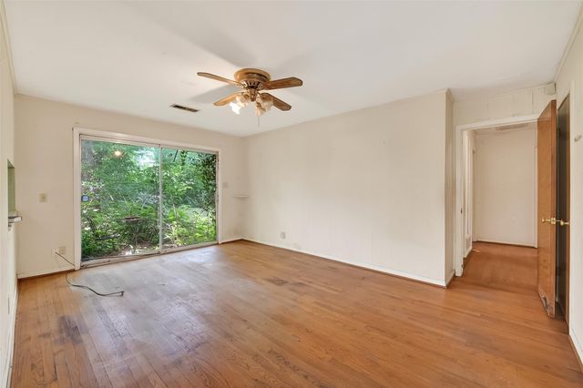 4510 Kinglet, Houston, TX 77035