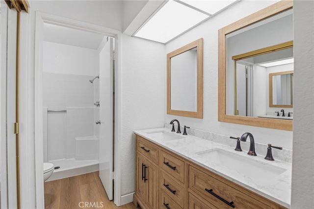 15 Elmbrook, Aliso Viejo, CA 92656